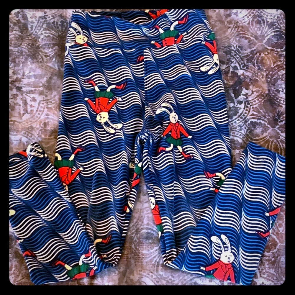 Girls size small Lularoe leggings